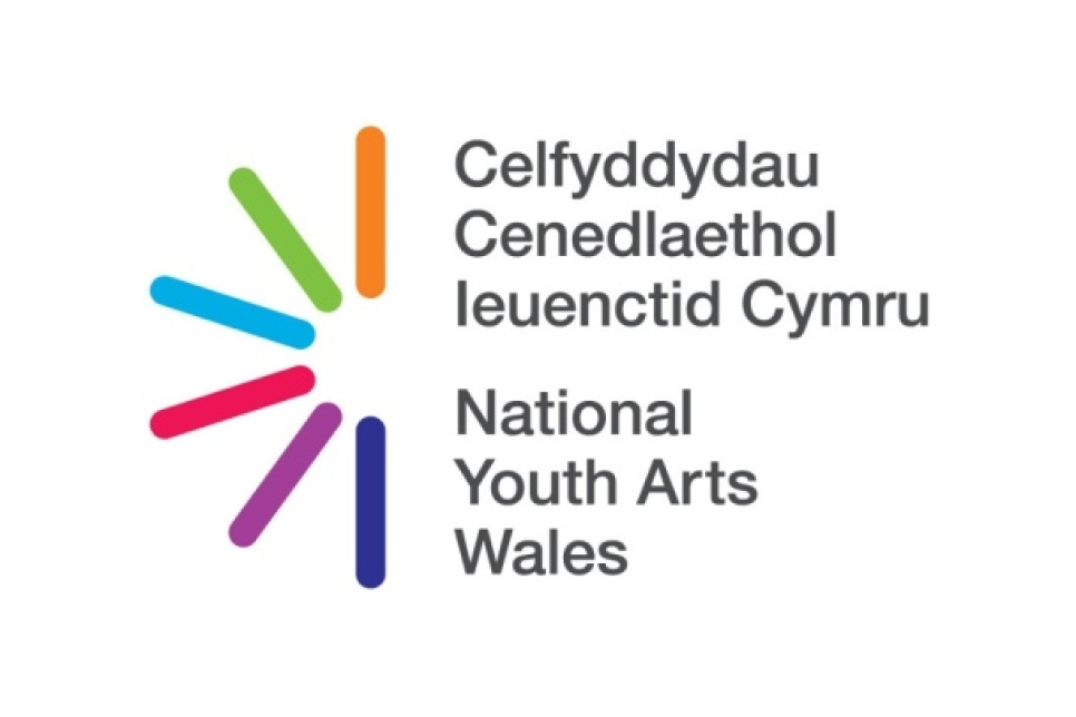 Logo - National Youth Arts Wales / Celfyddydau Cenedlaethol Ieuenctid Cymru