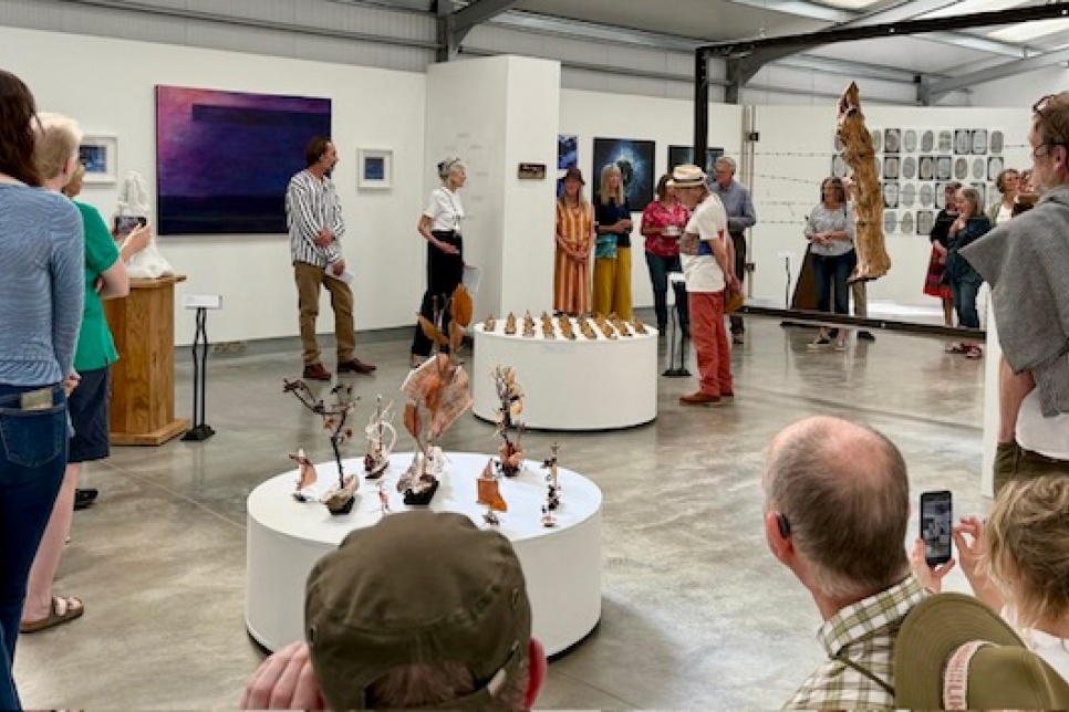 Photograph of exhibition / Ffotograff o arddangosfa 